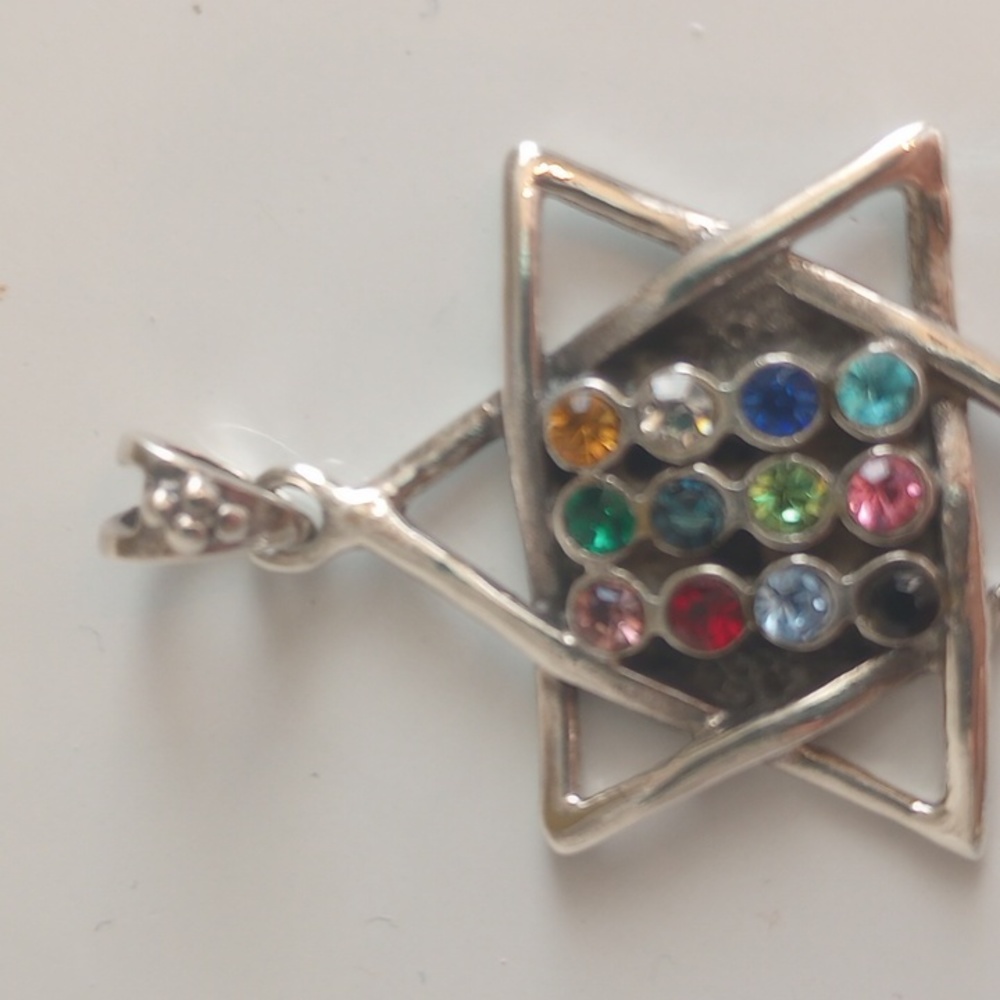 Star Of David Pendant - Picture 2 of 4
